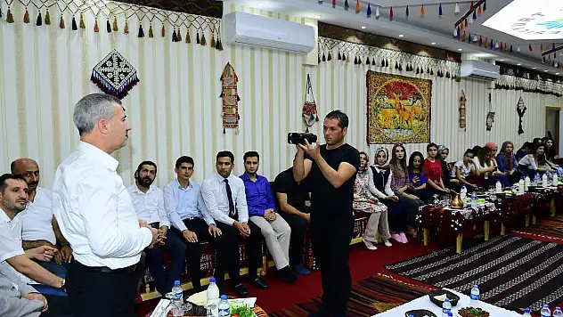 'Gençlerimizi Örnek Yatırımlarla Geleceğe Hazırlıyoruz'