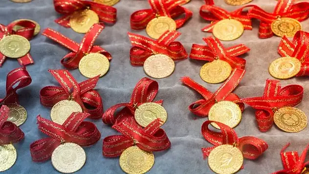 Gram Altın 6 Bin 790 liraya yükseldi