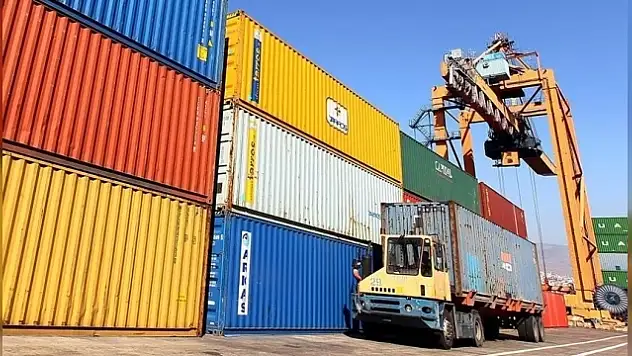 Gümrüklerde 98,5 Milyar TL'lik kaçak yakalandı