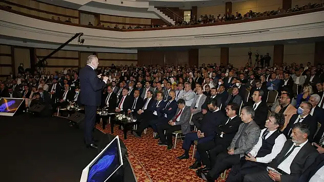 GÜMÜŞSUYU HALI ''KALPLERE 70'İZ''