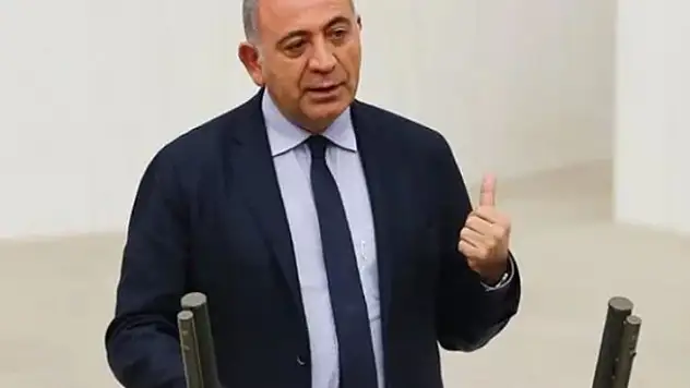 Gürsel Tekin CHP'den istifa etti