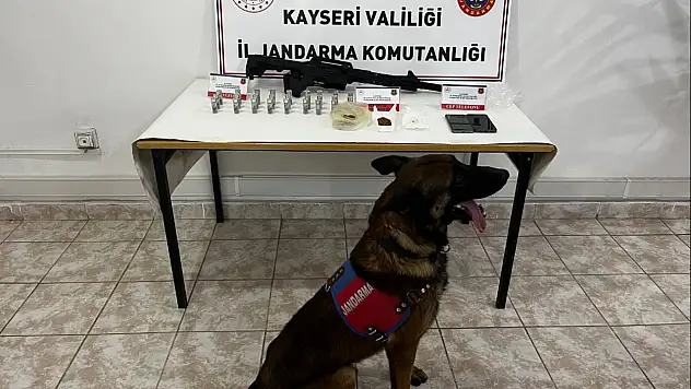 Hacılar'da jandarmadan uyuşturucu operasyonu