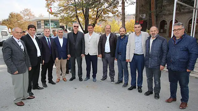 HACILAR'DA YEŞİL BİR ÇEVRE İÇİN 2 BİN FİDAN DAĞITILDI
