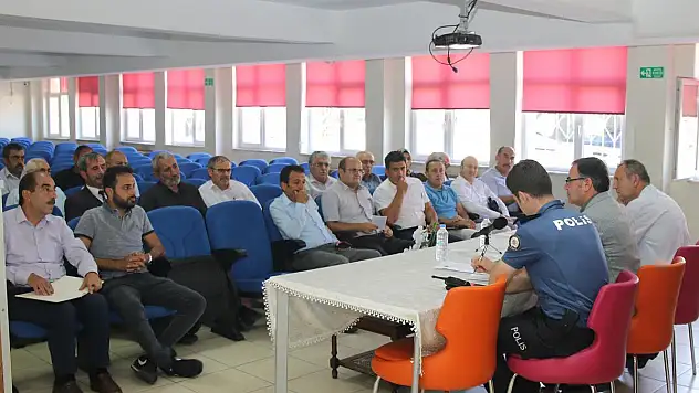 HACILAR İÇİN EL BİRLİĞİ İLE ÇALIŞIYORUZ