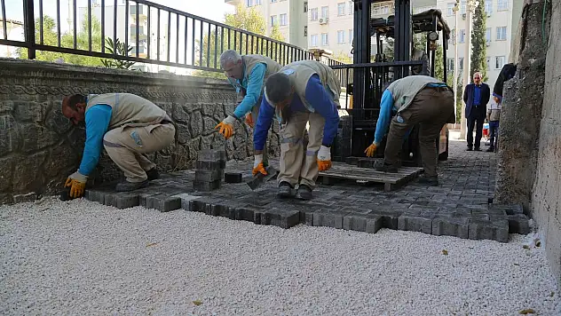 Haliliye Belediyesi, Yol Yapım Çalışmalarını Sürdürüyor