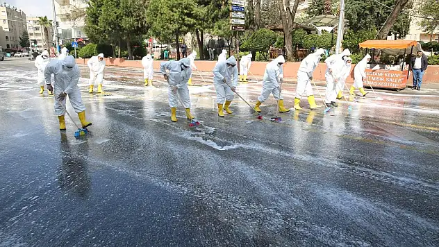 HALİLİYE'DE SALGINLA MÜCADELE SÜRÜYOR