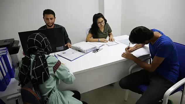 HALİLİYE'DEN GENÇLERE ÜCRETSİZ ÜNİVERSİTEYE HAZIRLIK KURSU