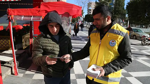 HALİLİYE UYARDI: KENDİNİ DE SEVDİKLERİNİ DE YAKMA!