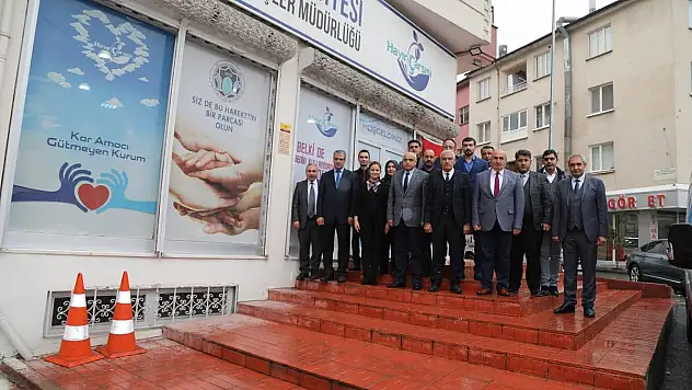 'Hayır Çarşısı ihtiyaç sahiplerinin yüzlerini güldürüyor'