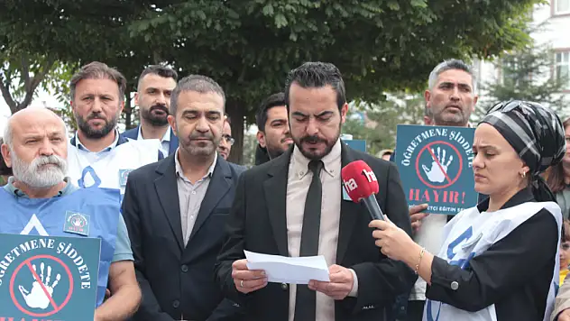 Hürriyetçi Eğitim Sendikası öğretmene şiddeti kınadı: