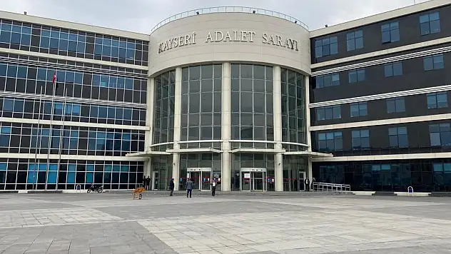 Husumetlisinin evini kurşunlamaktan yargılanan kişiye 3 yıl 1 ay hapis