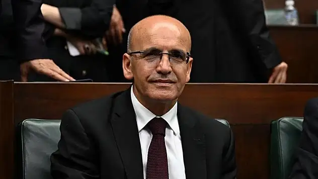 İhracat ve turizmden güçlü destek