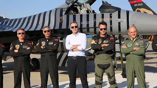 İl Emniyet Müdürü Aydın'dan SOLOTÜRK'e tebrik ziyareti