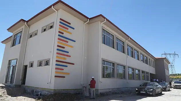 İNCESU SARAYCIK'A 'EĞİTİM' DESTEĞİ