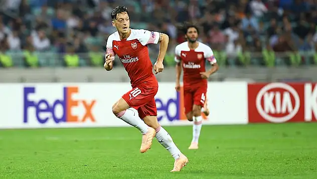 İngilizler Duyurdu! Arsenal'den Flaş Mesut Özil Kararı