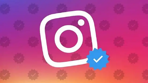 Instagram'a Ramazan Ayına Özel Kamera Efekti Özelliği Getirildi!