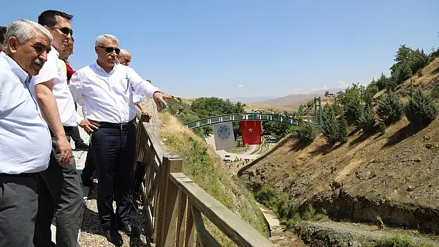 İSPENDERE İÇMELERİ'NE GÜNLÜK BİNİN ÜZERİNDE VATANDAŞ GELİYOR
