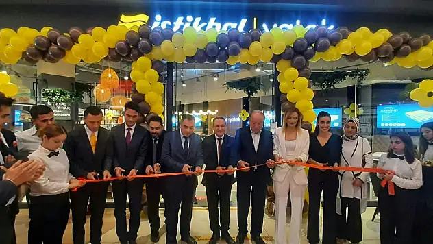 İSTİKBAL'DEN İSTANBUL'A İKİ YENİ  MAĞAZA BİRDEN!