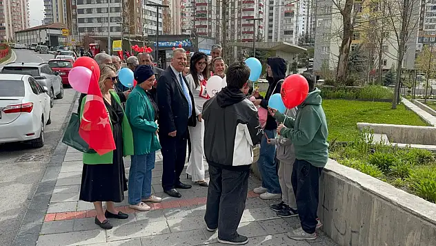 İYİ Parti Talas Teşkilatından 23 Nisan Kutlaması