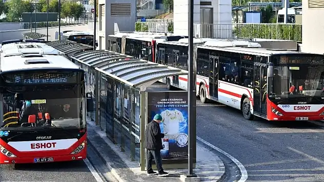 İzmir'de toplu taşıma ücretlerine zam