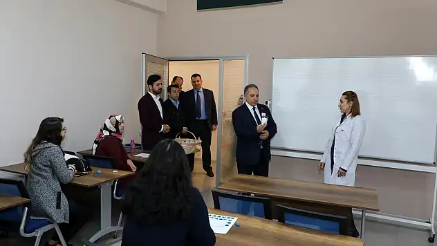 'KADINLARIMIZ BİZİM İÇİN HER GÜN BAŞ TACIDIR'