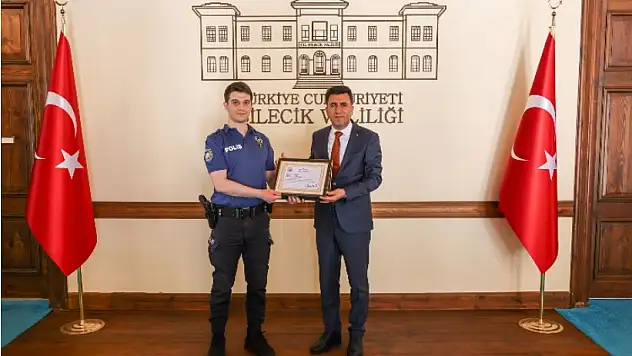 Kahraman polis ödüllendirildi