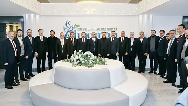Kandemir'den, Adıyaman Belediyesi'ne Ziyaret