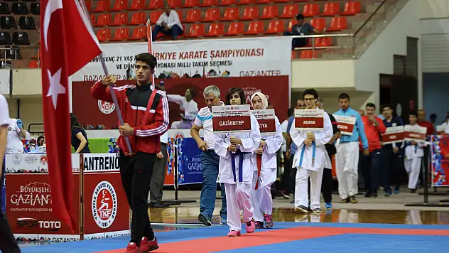 KARATE'NİN GENÇLERİ GAZİANTEP'TE BULUŞUYOR
