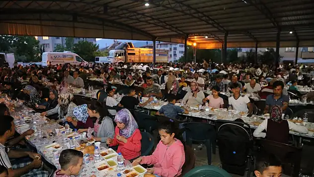 KARDEŞLİK SOFRASI YAYLADAĞI'NDA KURULDU