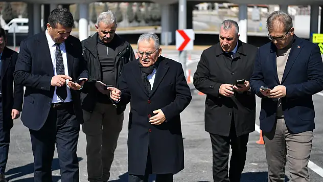 Kartal Kavşağı'na Alternatif Yol Açıldı