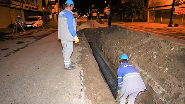 KASKİ, YENİ SANAYİ'DE ALTYAPI HATLARINI GÜÇLENDİRİYOR