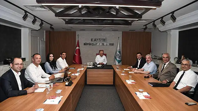 KATI ATIK VE ÇEVRE KONULU 'İSTİŞARE' TOPLANTISI