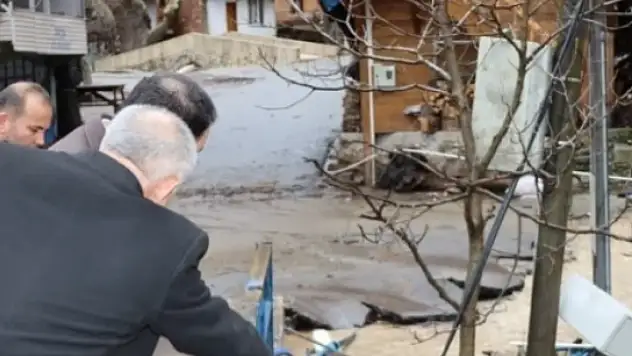 Kaymakam Gültekin ve Başkan Öztürk Sel Bölgesinde İnceleme Yaptı