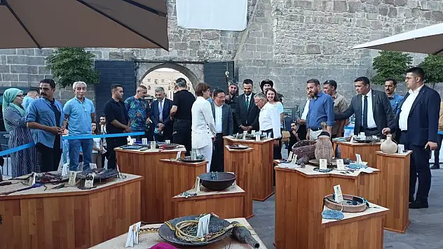 Kayseri Altın Eller Geleneksel El Sanatları Festivali açılış töreni gerçekleşti