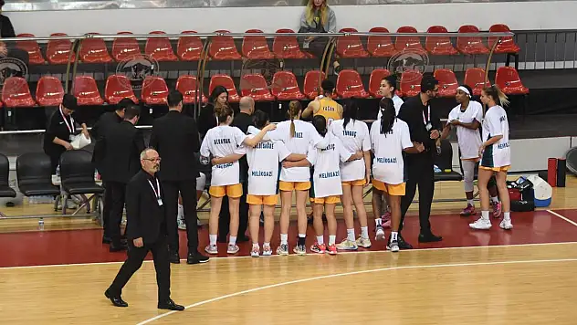 Kayseri Basketbol 'da oyuncular şikayetçi