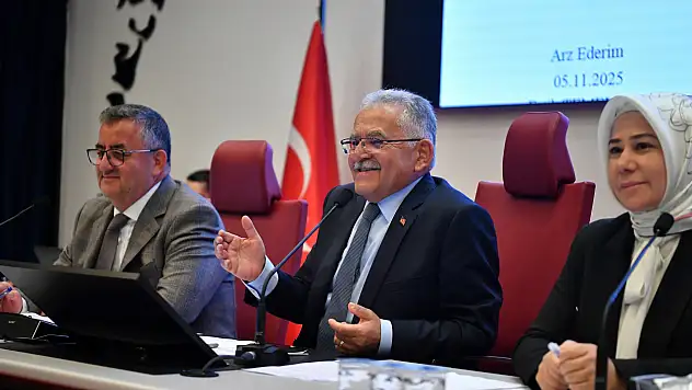 Kayseri Büyükşehir'de 2025'te Yoğun Mesai: Binlerce Karar Alındı