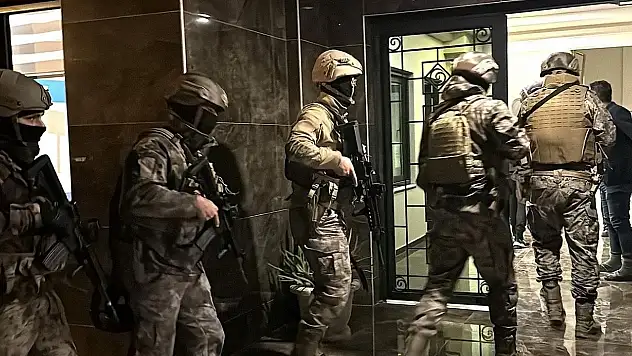 Kayseri dahil 28 ilde FETÖ operasyonu