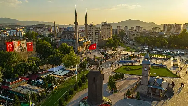 Kayseri'de 3 Kasım'da ılık ve bulutlu hava