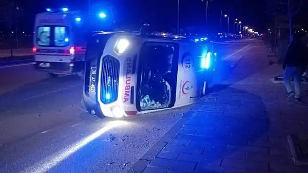 Kayseri de ambulans kazası