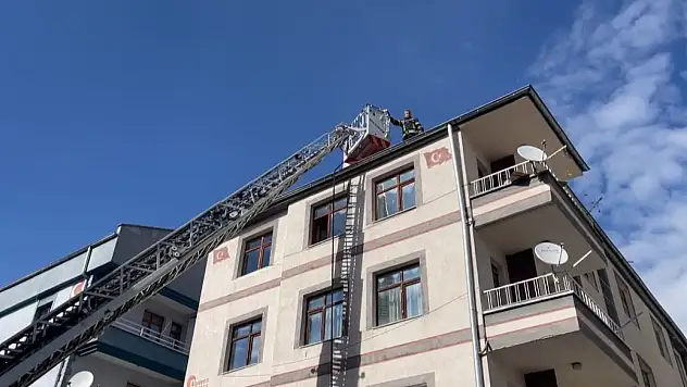 Kayseri'de apartmanın bacasında yangın