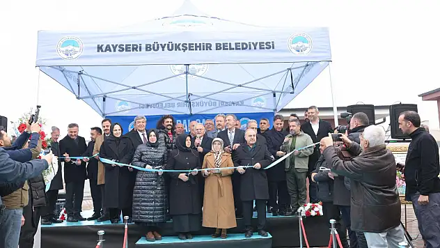 Kayseri'de Birdal camii törenle hizmete açıldı