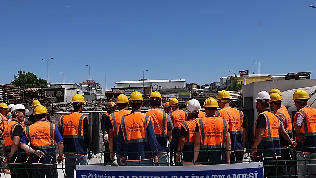 Kayseri'de deprem ekiplerine uygulamalı eğitim