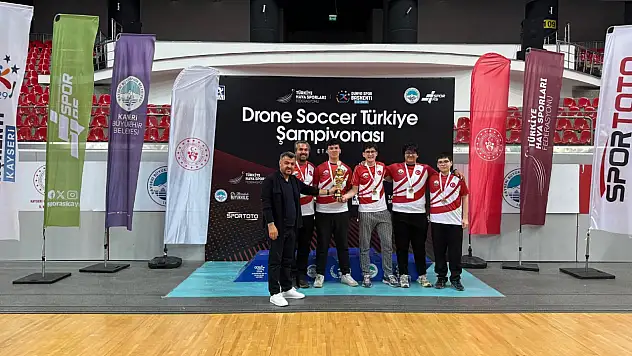 Kayseri'de Drone Soccer Şampiyonası Heyecanı