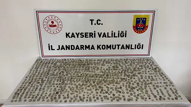 Kayseri'de Helenistik Döneme Ait 1291 Sikke Ele Geçirildi