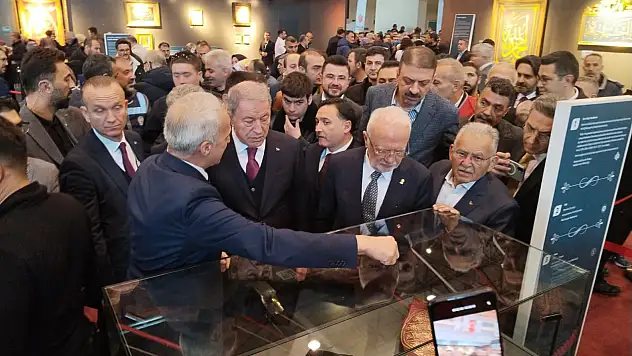 Kayseri'de Kutsal Emanetler Sergisi Açıldı