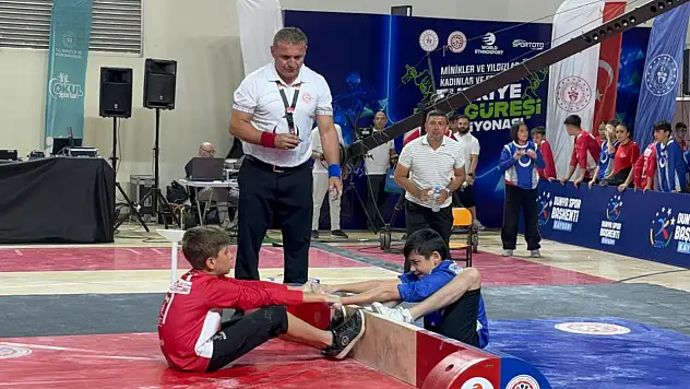 Kayseri'de Mas Güreşi Türkiye Şampiyonası Heyecanı