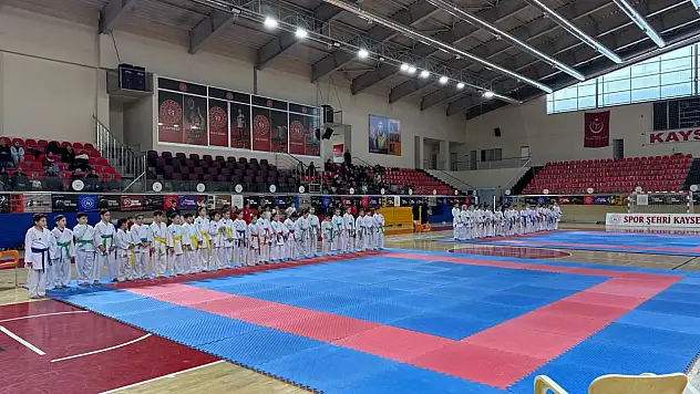 Kayseri'de Okul Sporları Karate İl Seçmeleri tamamlandı