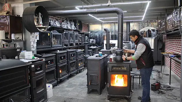 Kayseri'de soğuk havalar sobaya talebi artırdı