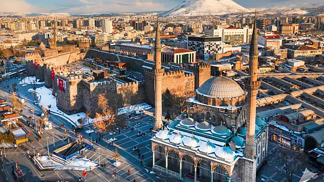 Kayseri'de yağış ve rüzgar uyarısı