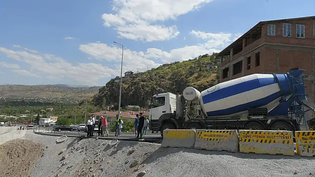 KAYSERİ DE YOL ÇALIŞMALARI